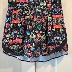 lululemon Black Floral Print Skirt/skort